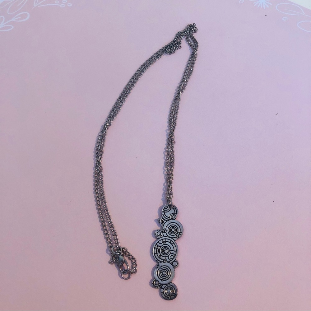 Doctor Who 28” Necklace